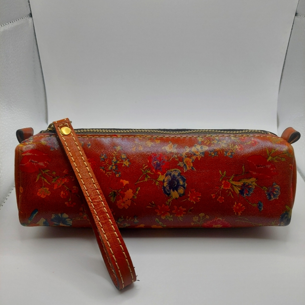 Patricia Nash wristlet floral